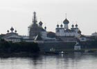 Уточки. Утро. Монастырь. Подплываем.